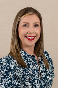 Webinar hosting presenter 