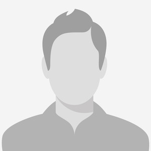 Webinar hosting presenter Tomas Noone