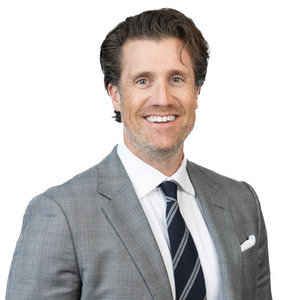 Webinar hosting presenter 