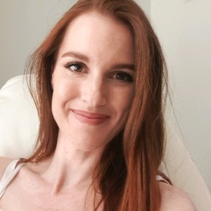 Webinar hosting presenter 