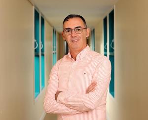 Webinar hosting presenter 