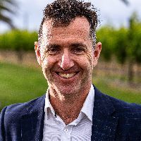 Webinar hosting presenter 