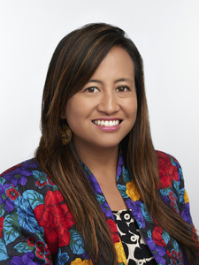Webinar hosting presenter 