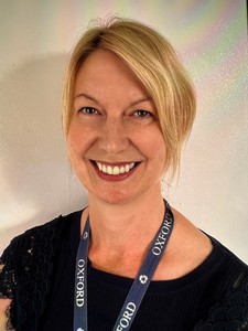 Webinar hosting presenter 