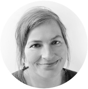Webinar hosting presenter 