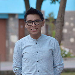 Webinar hosting presenter 