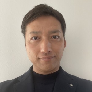 Webinar hosting presenter 