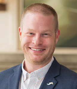 Webinar hosting presenter 