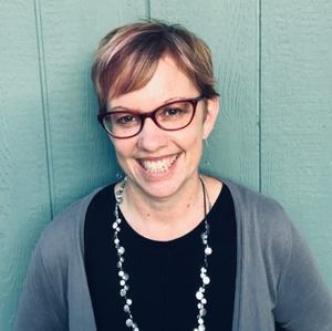 Webinar hosting presenter 