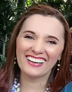Webinar hosting presenter 