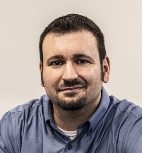 Webinar hosting presenter 
