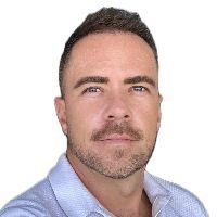 Webinar hosting presenter 