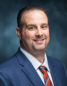 Webinar hosting presenter 