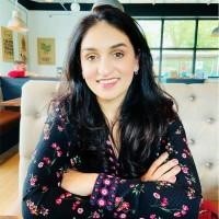 Webinar hosting presenter 