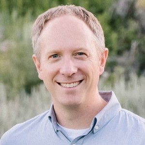 Webinar hosting presenter 
