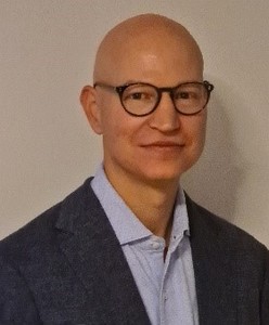 Webinar hosting presenter 