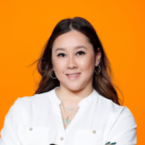 Webinar hosting presenter Michelle N
