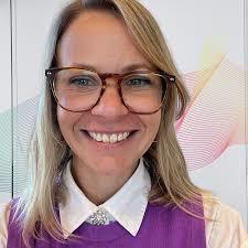 Webinar hosting presenter 