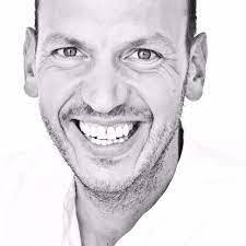 Webinar hosting presenter 
