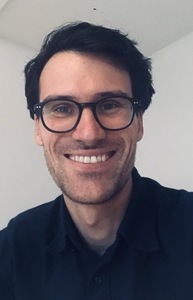 Webinar hosting presenter 