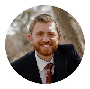 Webinar hosting presenter 
