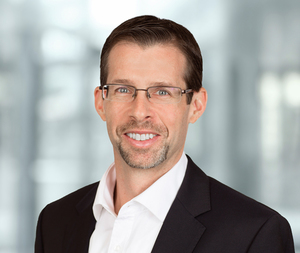 Webinar hosting presenter 