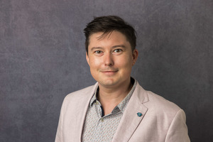 Webinar hosting presenter 