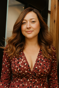 Webinar hosting presenter 