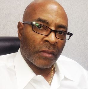 Webinar hosting presenter 