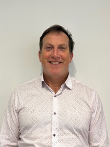 Webinar hosting presenter 