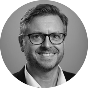 Webinar hosting presenter 