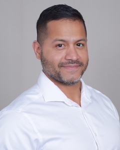Webinar hosting presenter 