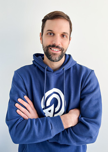 1727819674-e7558adc2a0f55a2