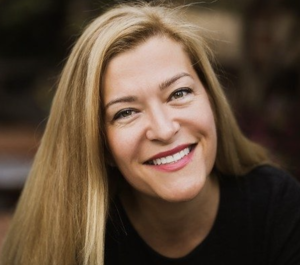 1758681609-24ee0c3f0c625bdb