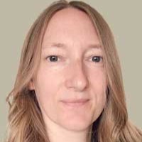 Webinar hosting presenter 