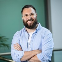 1759327120-628b1d41ad3980f7