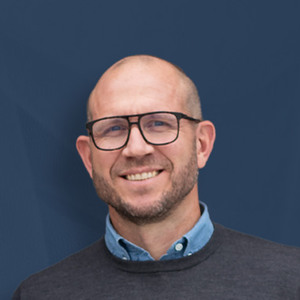Webinar hosting presenter 