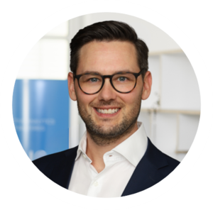 Webinar hosting presenter 
