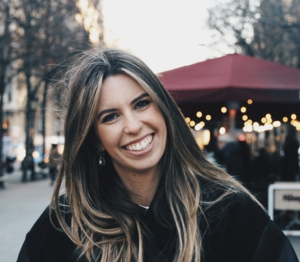 Webinar hosting presenter 