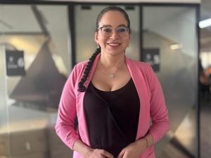 Webinar hosting presenter 