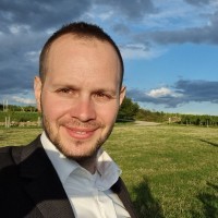 1700059286-33c342450c1caaaf