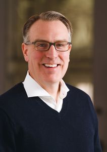 Webinar hosting presenter 