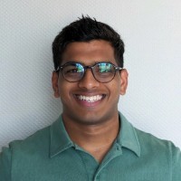 Webinar hosting presenter