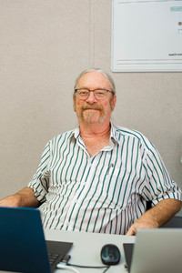 Webinar hosting presenter 