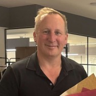 1758105407-960bdfba9ec8dba7