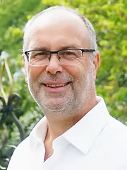 Webinar hosting presenter 