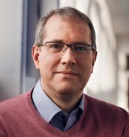 Webinar hosting presenter 