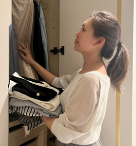 Webinar hosting presenter 