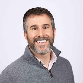 Webinar hosting presenter 