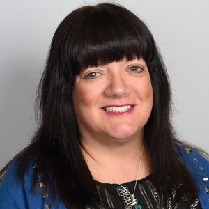 Webinar hosting presenter 